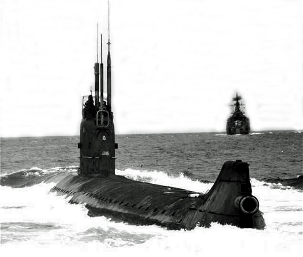 История пл. Проект 627 подводная лодка. Подводная лодка 627 проекта Ленинский комсомол. Подводная лодка к-27 проекта 645. АПЛ 627а проекта кит.